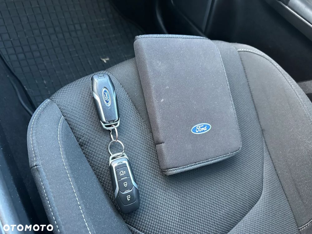 Ford S-Max 2.0 TDCi Titanium PowerShift - 5