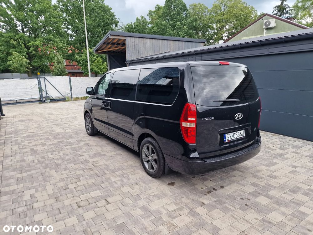 Hyundai H-1 2.5 CRDi Travel Comfort - 23