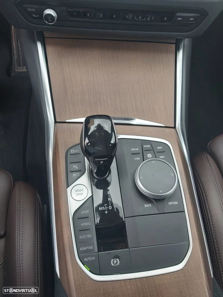 BMW 330 e Touring Pack M Auto - 7