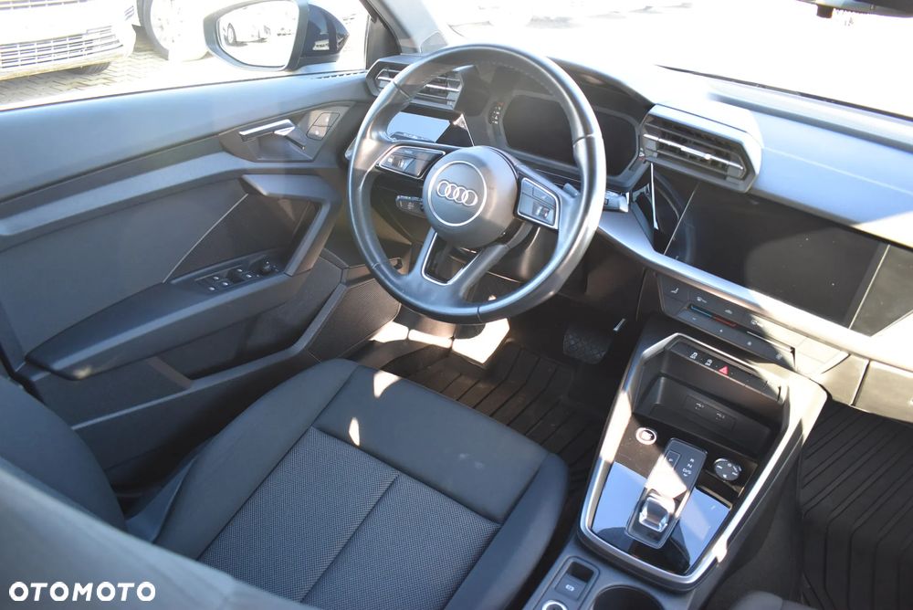 Audi A3 Sportback 30 TDI S tronic - 21