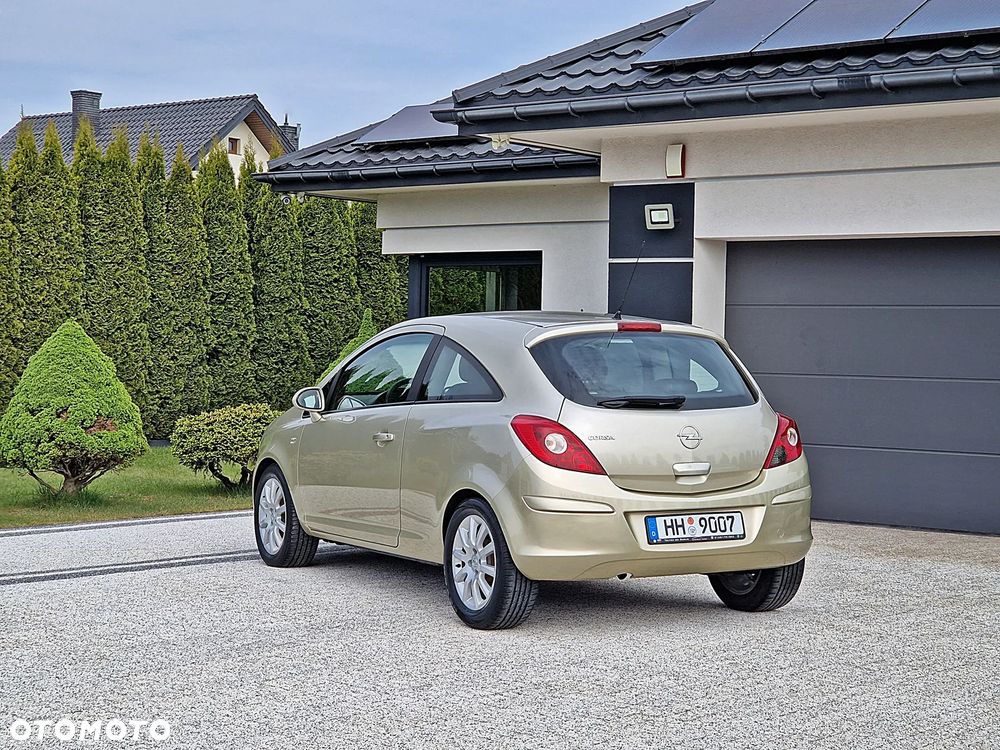 Opel Corsa 1.2 16V Limited Edition - 8