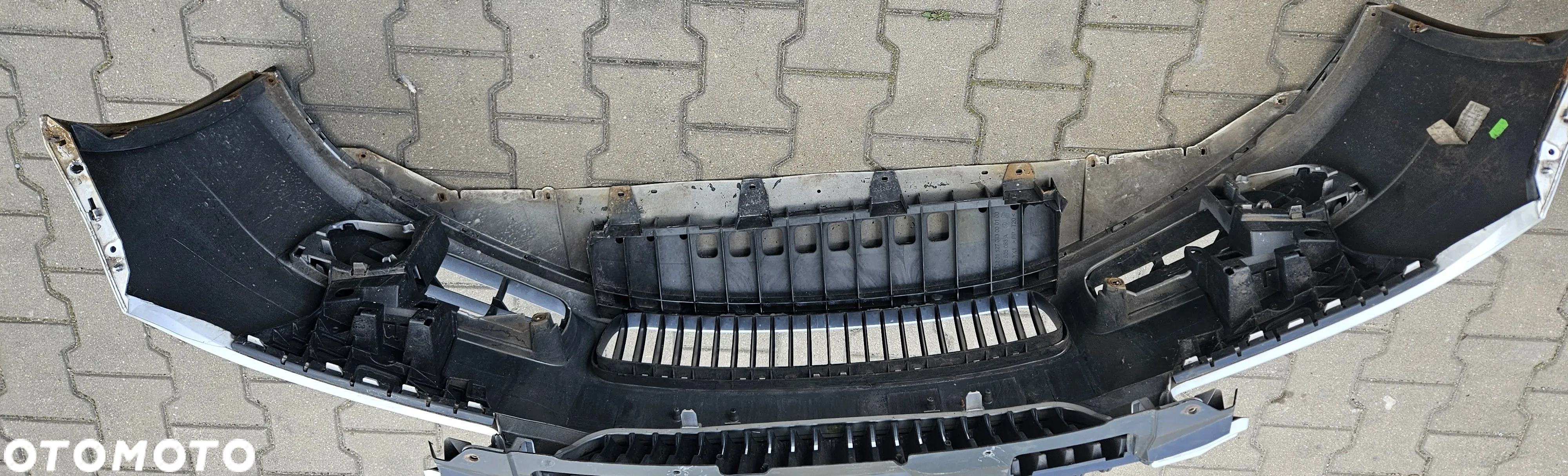 Skoda Fabia II 2 Roomster  zderzak przód przedni grill - 4