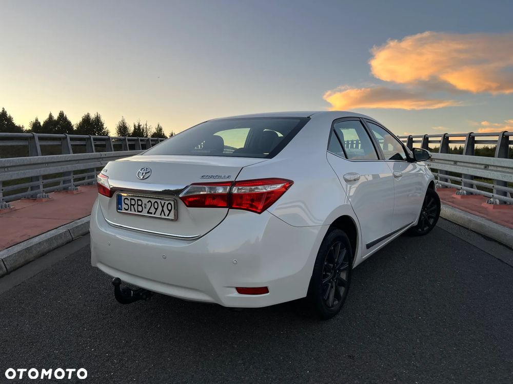 Toyota Corolla 1.6 Premium EU6 - 7
