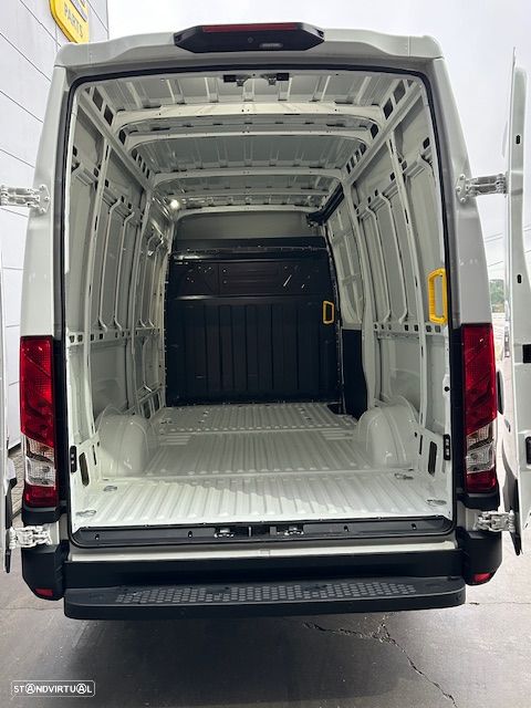 Iveco DAILY 35S16 A8 ( cx. automática) - 5