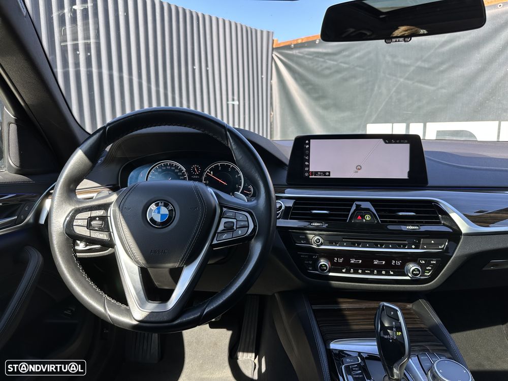 BMW 520 d xDrive Aut. Luxury Line - 17