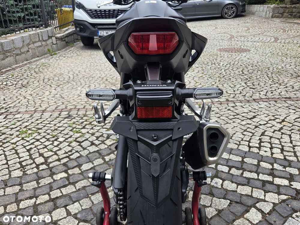 Honda CB - 37