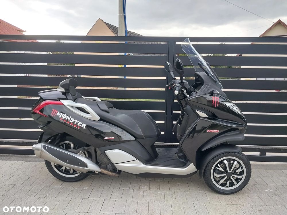 Peugeot Metropolis - 2