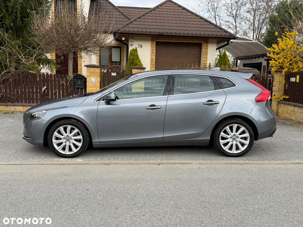 Volvo V40 D3 Summum - 3