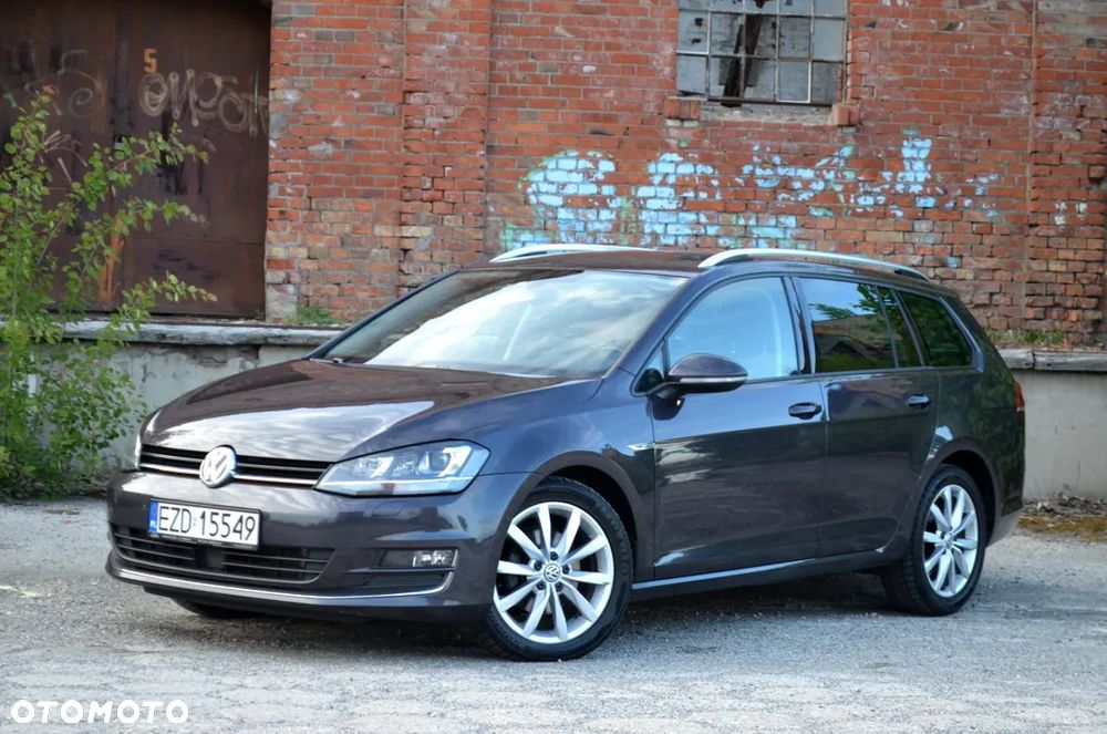 Volkswagen Golf 2.0 TDI BlueMotion Technology DSG Lounge - 2