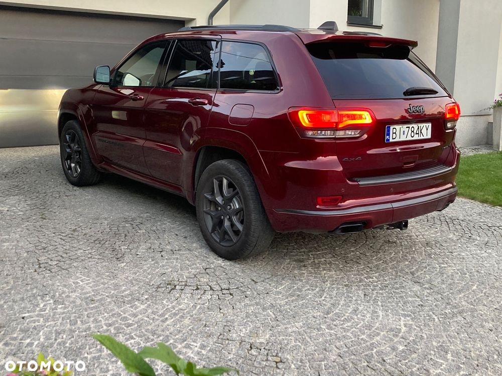 Jeep Grand Cherokee - 15