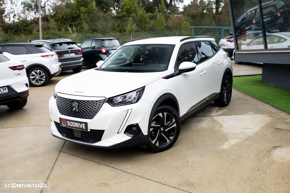 Peugeot e-2008 Allure - 3