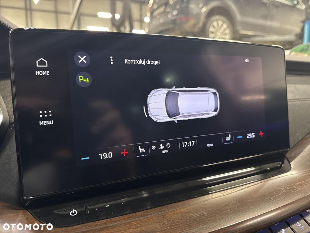 Skoda Octavia 2.0 TDI 4x4 Scout DSG - 21