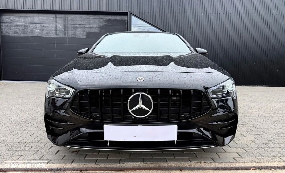 Mercedes-Benz CLA 250 e Shooting Brake AMG Line - 3