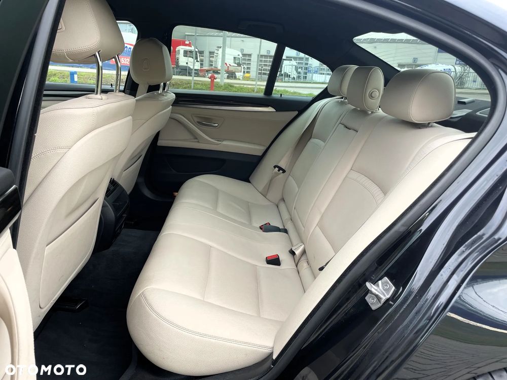 BMW Seria 5 - 12
