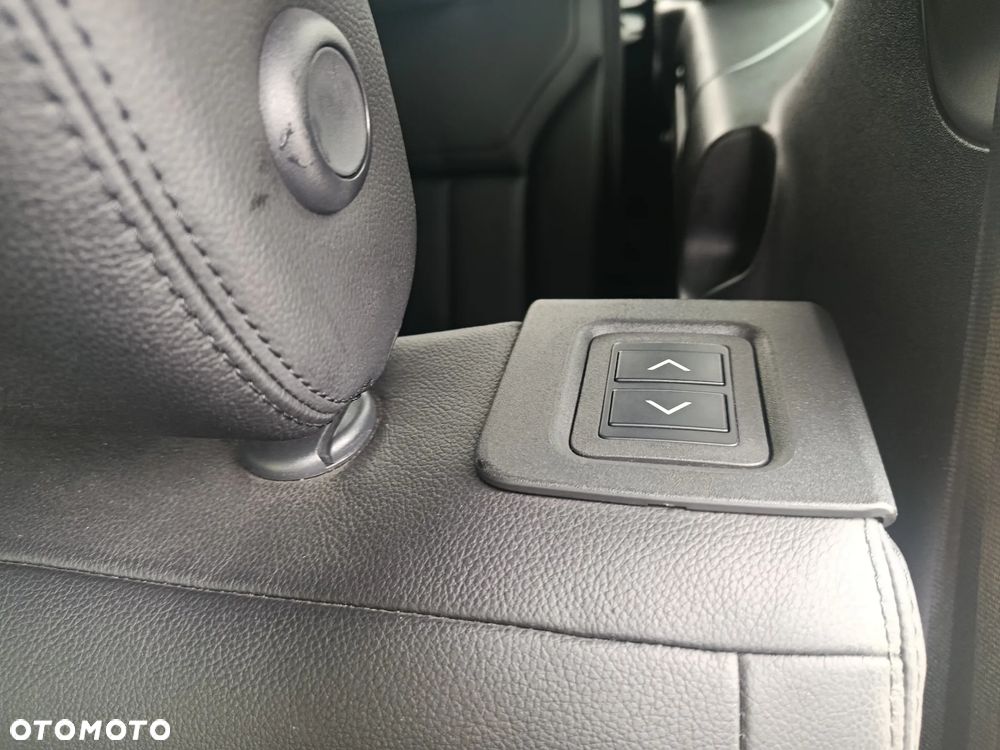 Land Rover Discovery 2.0 Si4 HSE Luxury - 9