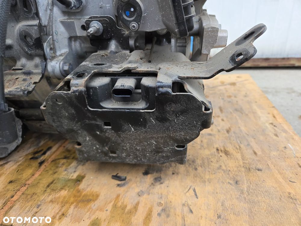 Silnik eklektyczny falownik Peugeot 208 II Elektryk - 5