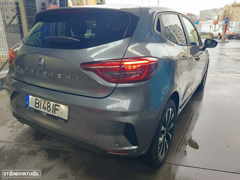 Mitsubishi Colt 1.0 MPI-T Invite - 4