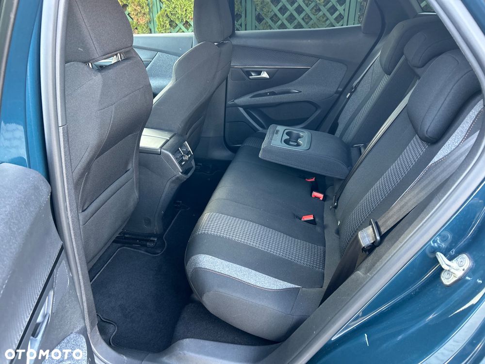 Peugeot 3008 1.5 BlueHDi Allure Pack S&S EAT8 - 7