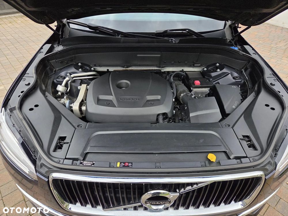 Volvo XC 90 T6 AWD Momentum 7os - 25