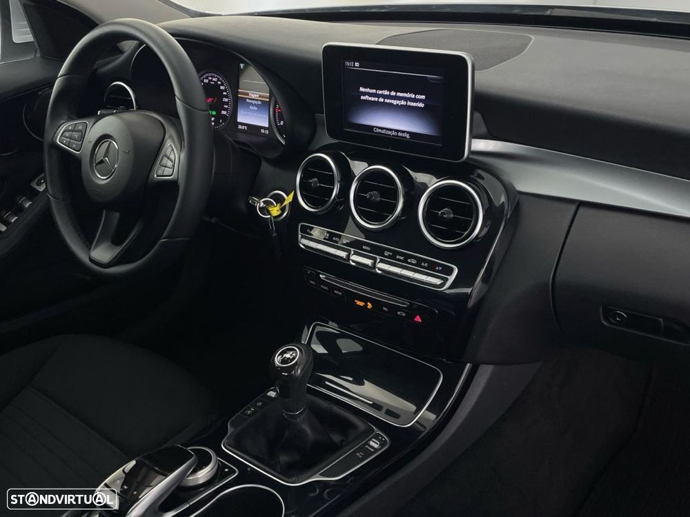 Mercedes-Benz C 200 d Avantgarde - 22