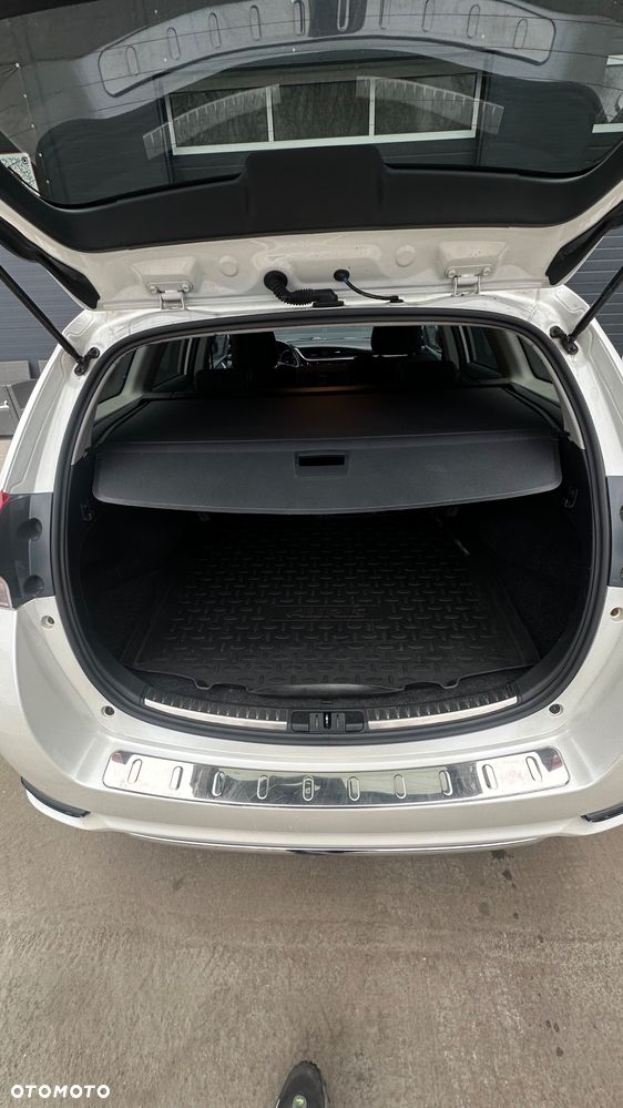 Toyota Auris 1.8 HSD Luna - 20