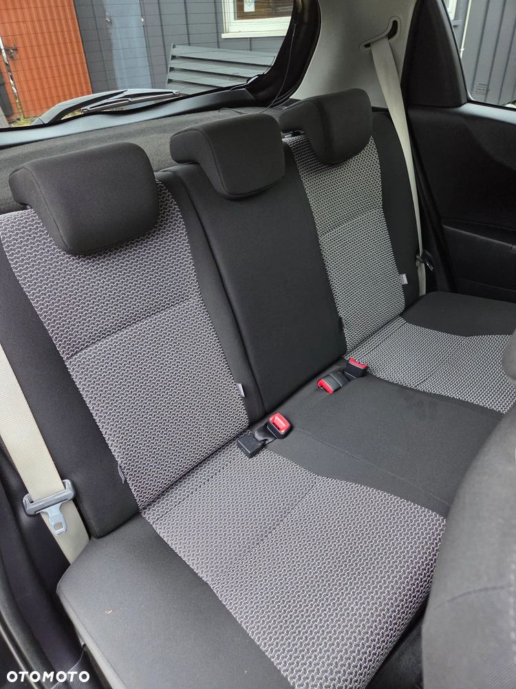Toyota Yaris 1.0 VVT-i Comfort - 22