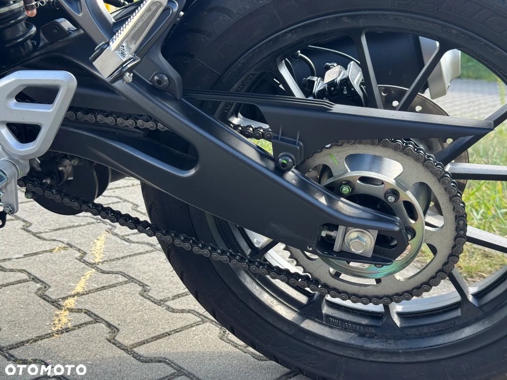 Yamaha MT - 10