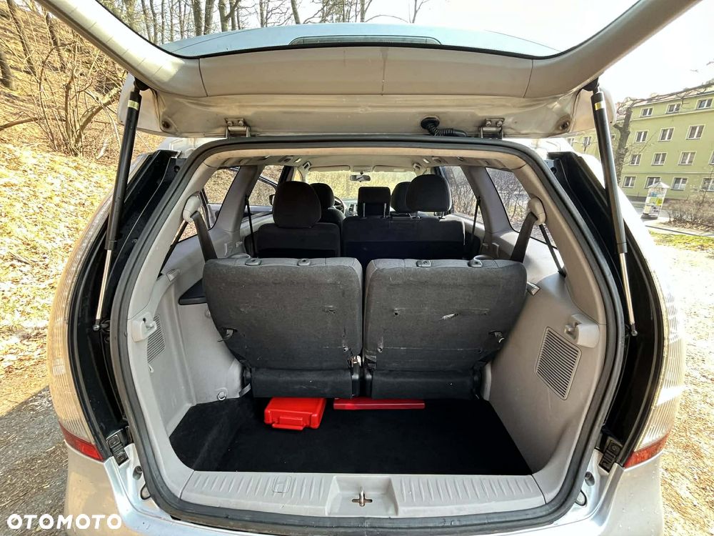 Mitsubishi Grandis 2.0 DID Instyle - 6