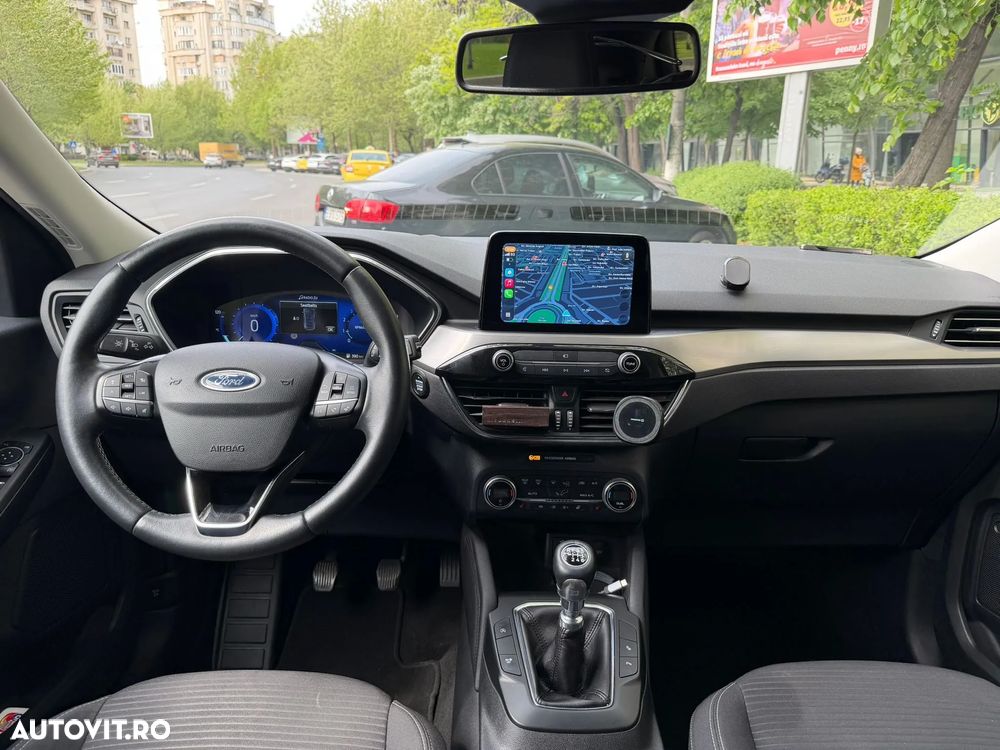Ford Kuga 1.5 EcoBoost FWD Trend - 6