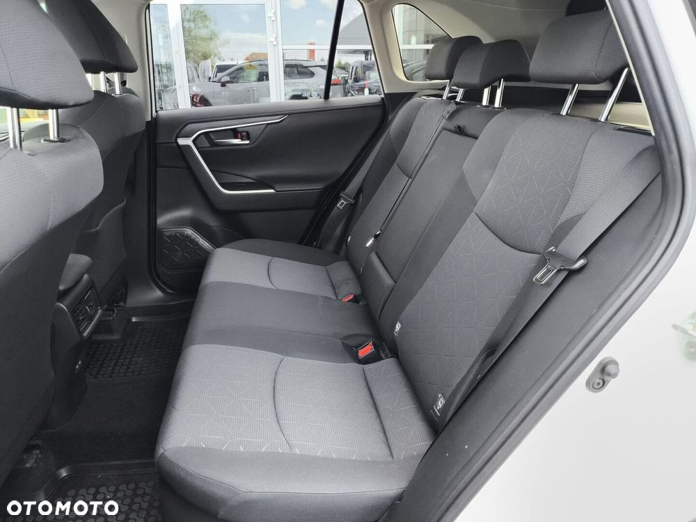 Toyota RAV4 - 14