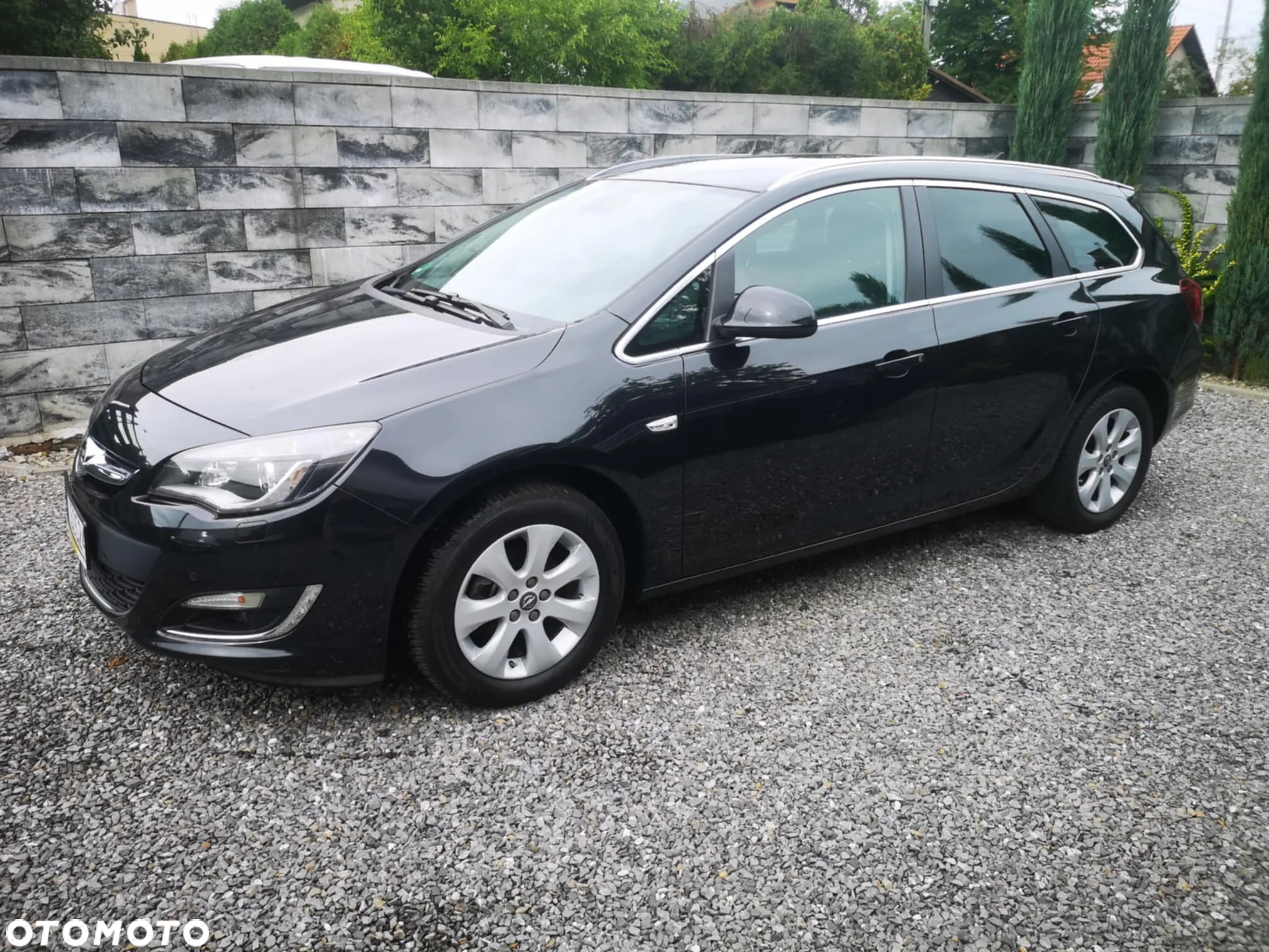Opel Astra 1.4 Turbo Sports Tourer Exklusiv - 4