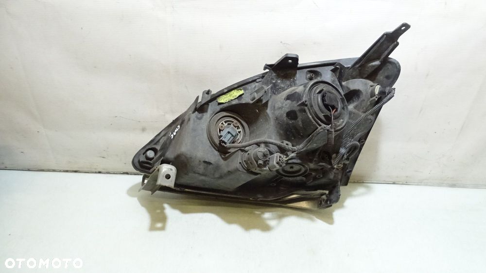 LAMPA PRAWA PRZEDNIA HONDA CIVIC VII - 5