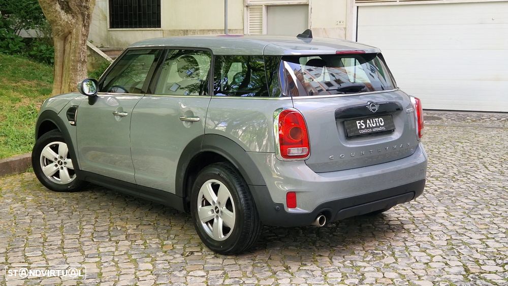 MINI Countryman Cooper Essential - 9