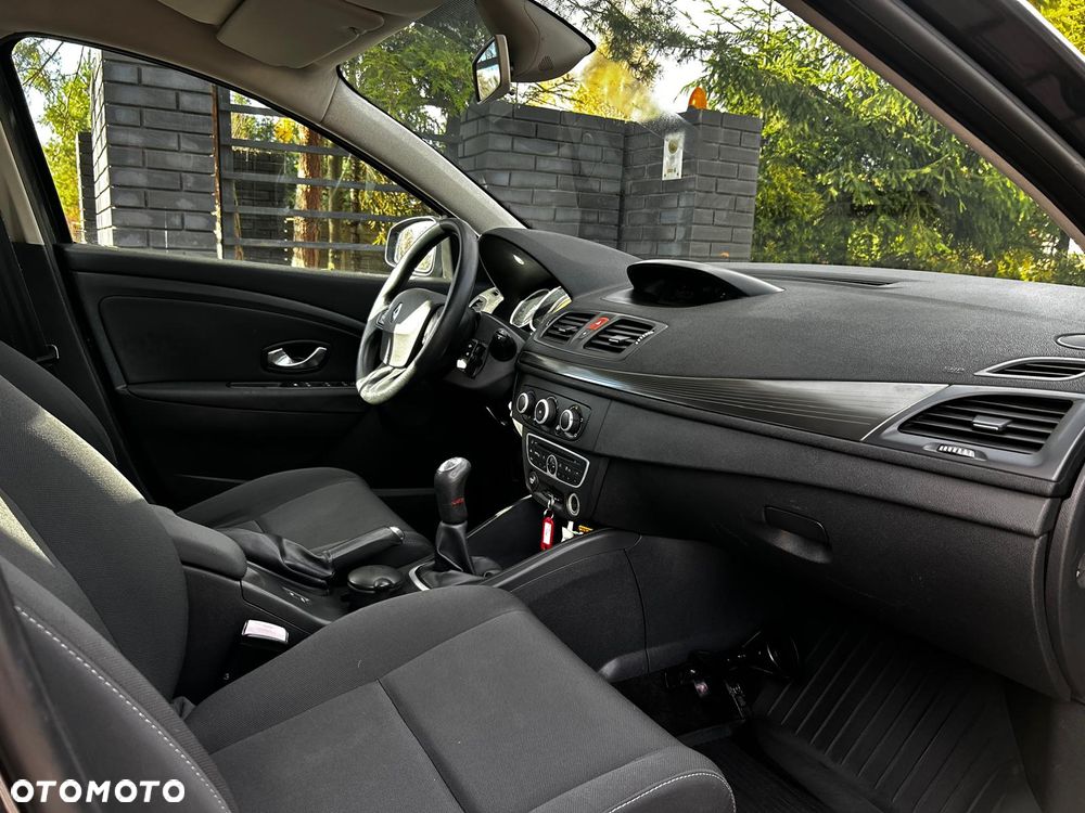 Renault Megane 1.5 dCi Generation Authentique - 11