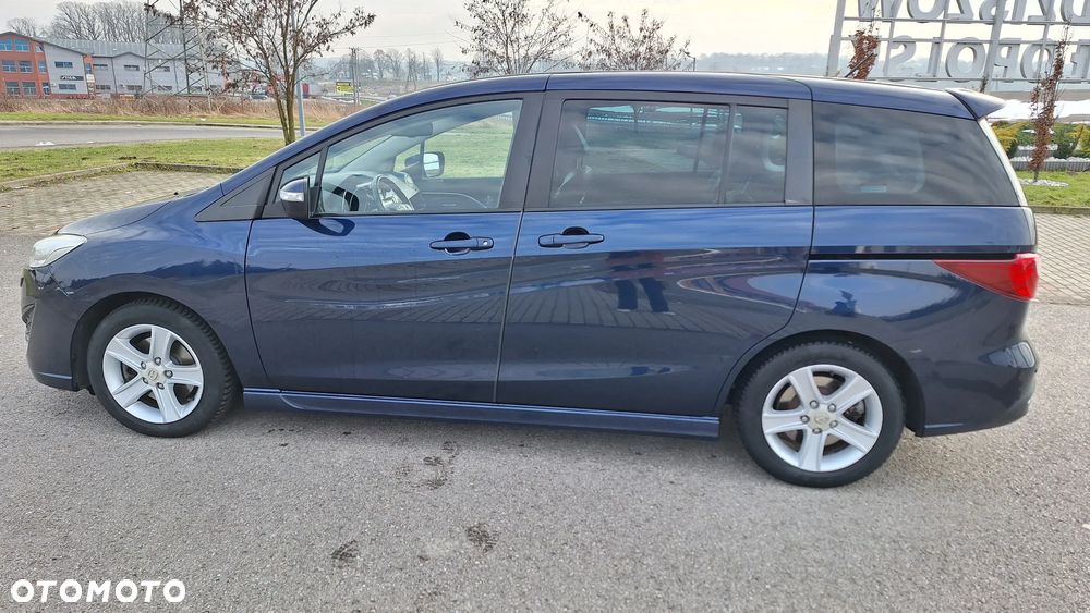 Mazda 5 - 7