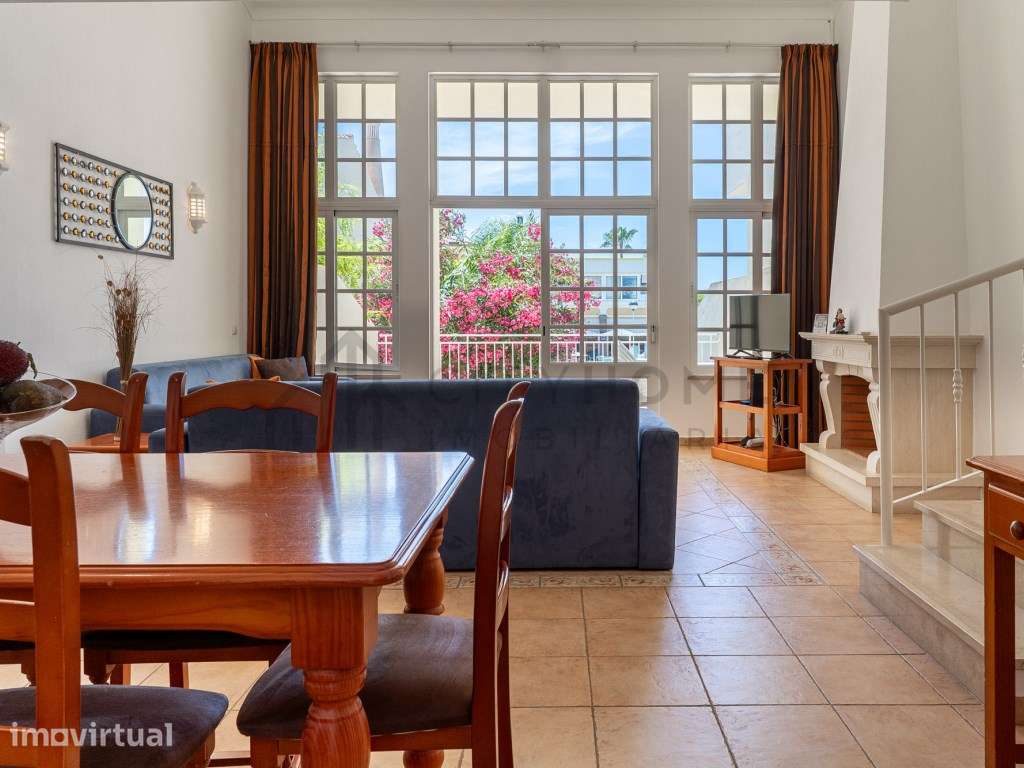 Moradia T2 encantadora e espaçosa no Popular Resort Ponta Grande em... - Grande imagem: 2/24