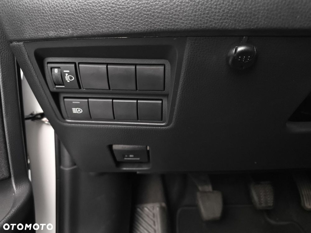 Toyota Yaris - 22