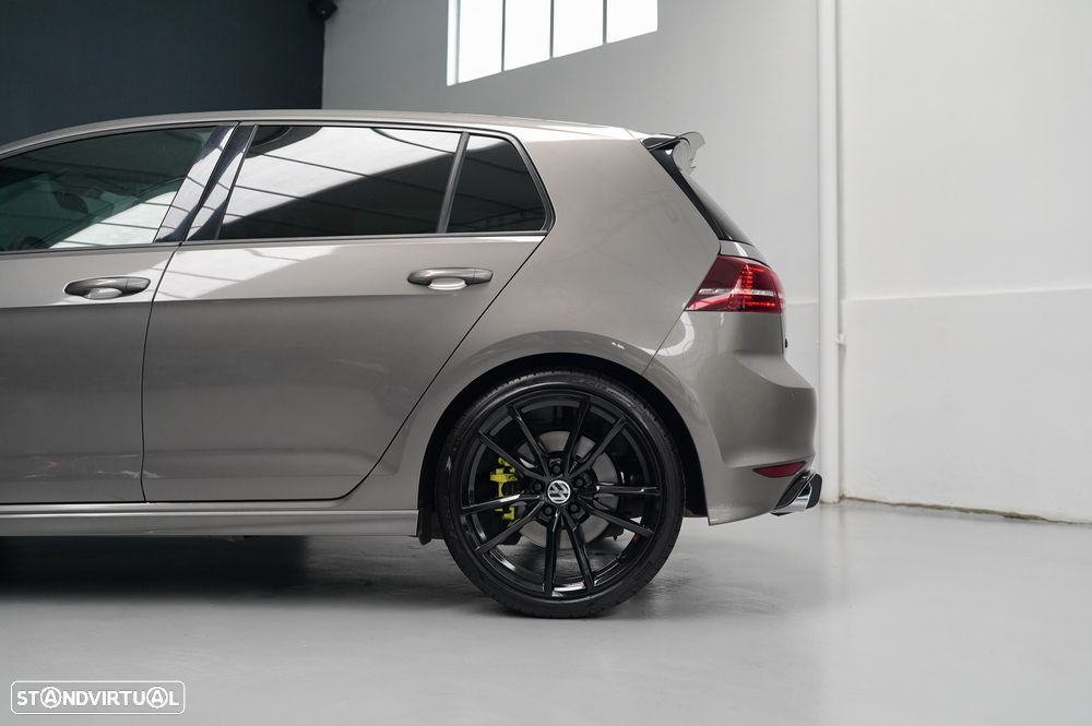 VW Golf 2.0 TSI R DSG - 23