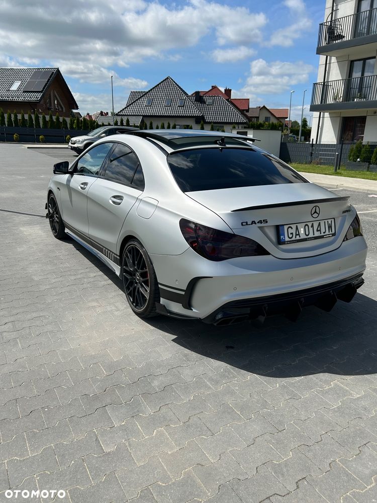 Mercedes-Benz CLA - 9