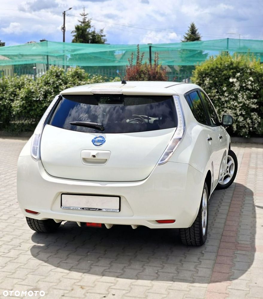 Nissan Leaf - 4