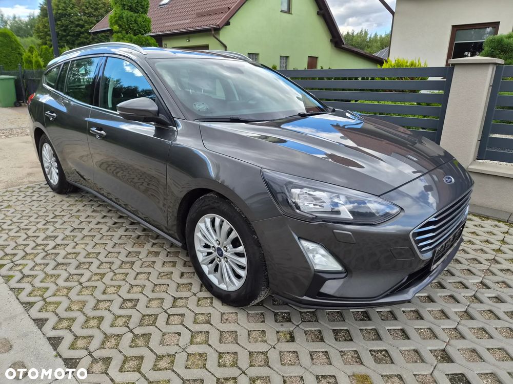 Ford Focus 1.5 EcoBlue STart-Stopp-System TITANIUM - 16