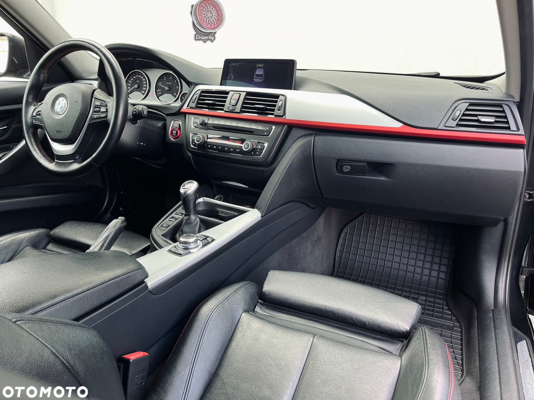 BMW Seria 3 320d Sport Line EU6 - 13