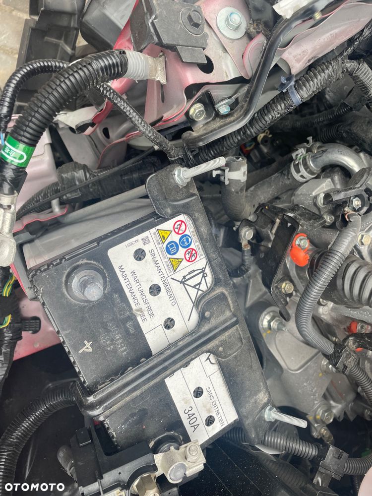 Honda HR-V 1.5 i-MMD Advance Plus CVT - 14