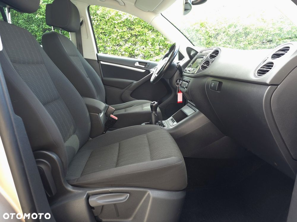 Volkswagen Tiguan 2.0 TDI Perfectline - 12