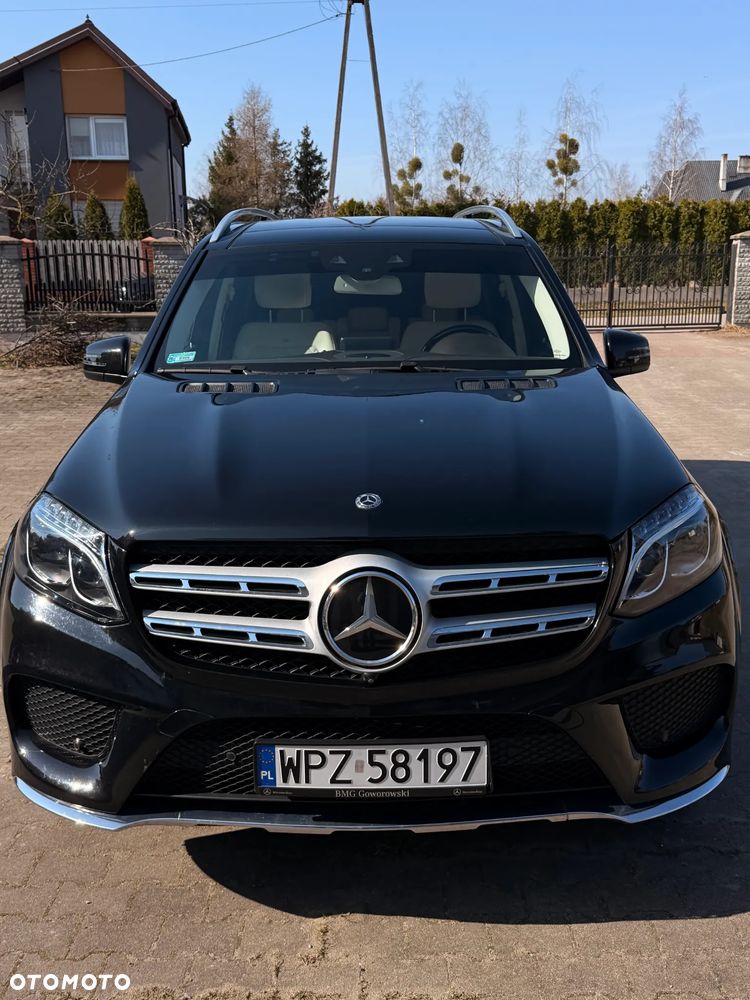 Mercedes-Benz GLS - 21