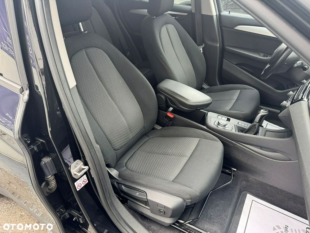 BMW X1 - 10