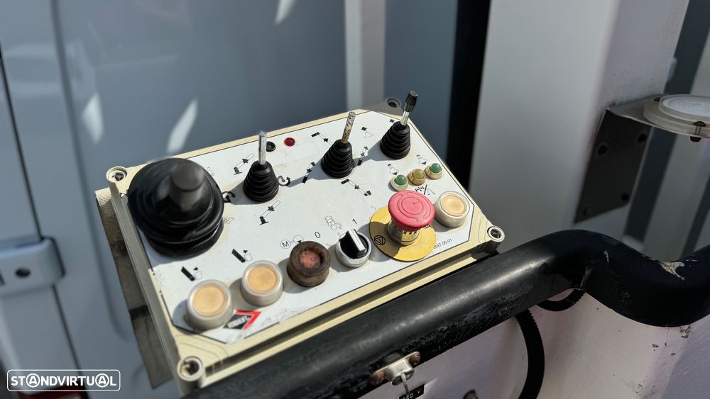 Renault Master 2.3 dCi C/ Cesto Elevatório - 8