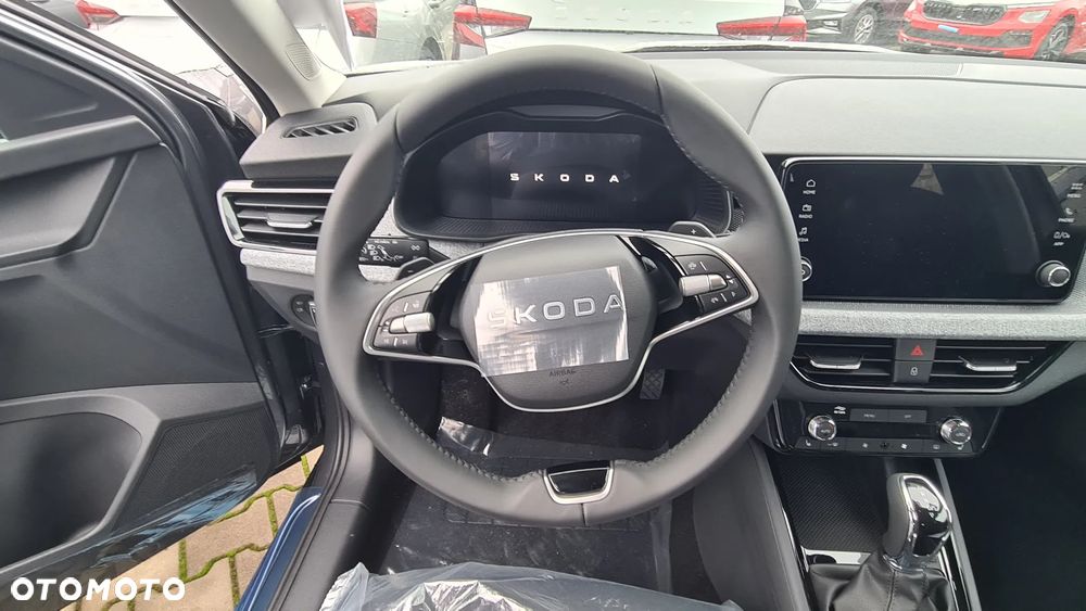 Skoda Kamiq 1.0 TSI Drive DSG - 13
