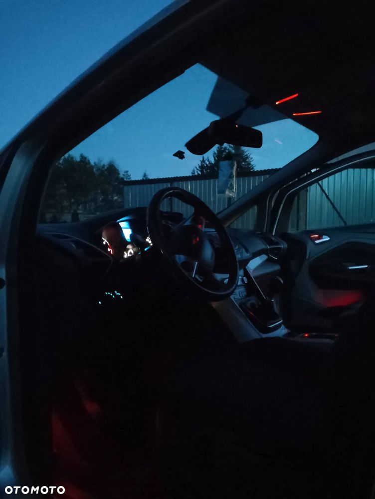 Ford C-MAX 1.6 TDCi Edition - 28