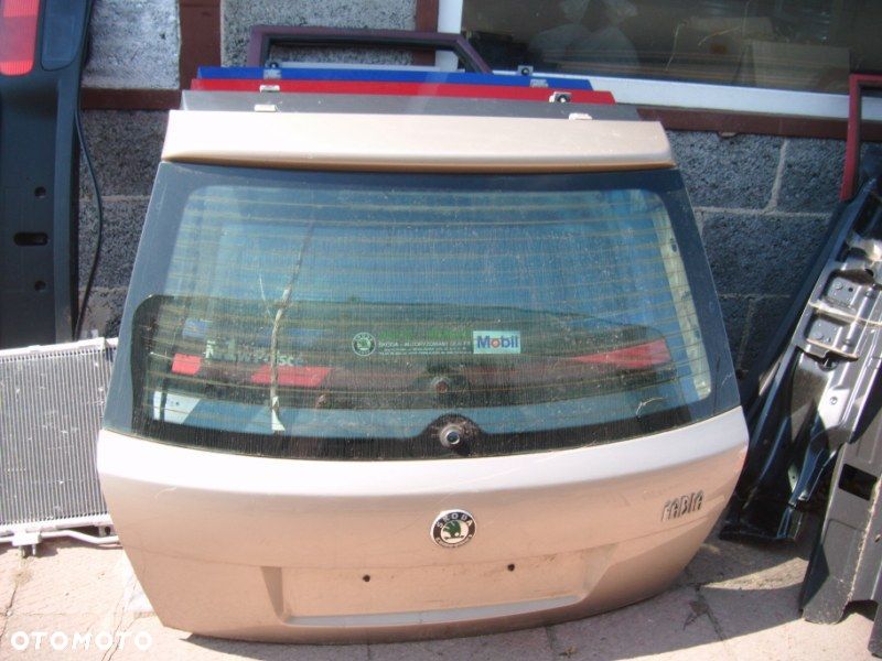 Skoda Fabia I klapa tył - 1